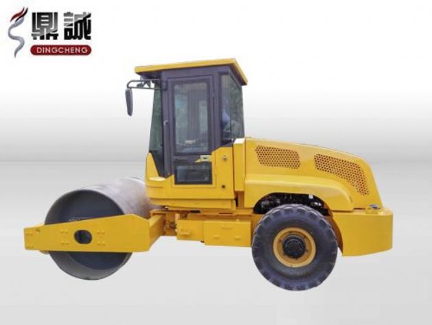 點擊查看詳細信息<br>標題：6噸單鋼輪振動壓路機 閱讀次數：13290