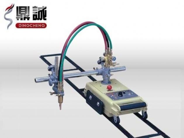 點(diǎn)擊查看詳細(xì)信息<br>標(biāo)題：半自動(dòng)火焰切割機(jī) 閱讀次數(shù)：4454