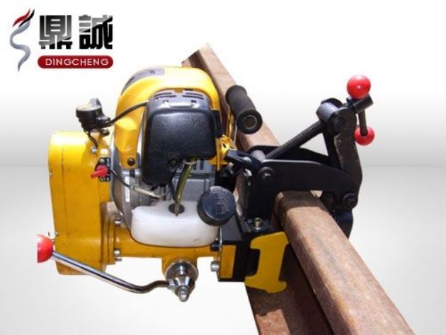 點擊查看詳細信息<br>標題：內燃鋼軌鉆孔機 閱讀次數：4682